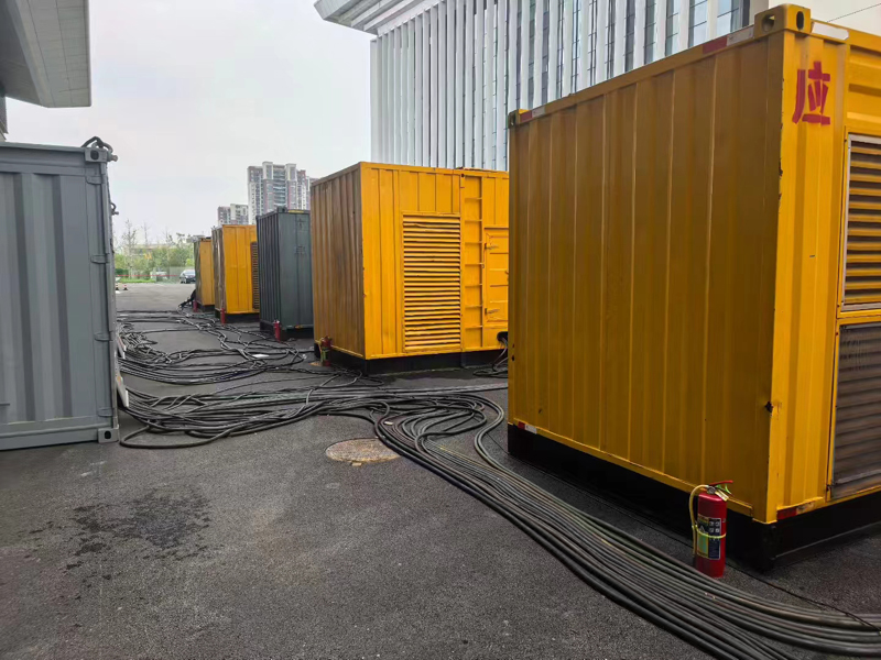 凌源不同季节柴油发电机组保养有哪些注意事项？